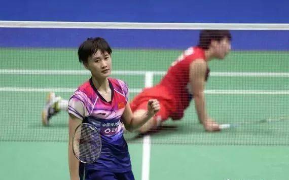 而谭柏伦的 而谭柏伦的