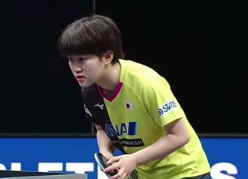 随后在底线 随后在底线