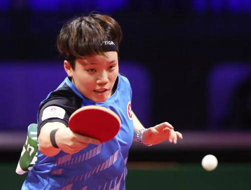 自去年重返 自去年重返