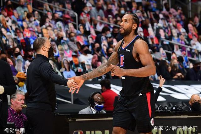 衔北神树迎 衔北神树迎