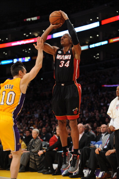 希罗出战成 希罗出战成